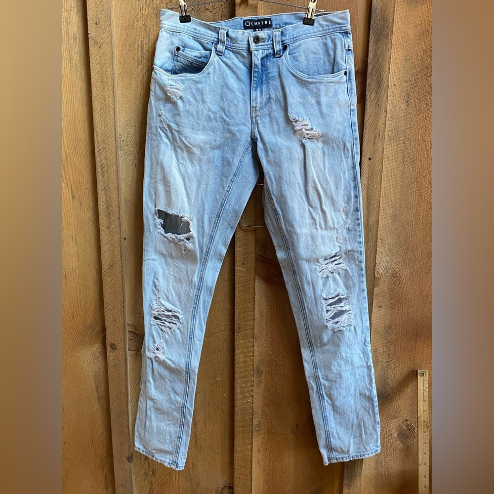 Empyre Recoil Distressed‎ Light Wash Skinny Jeans Men’s 32